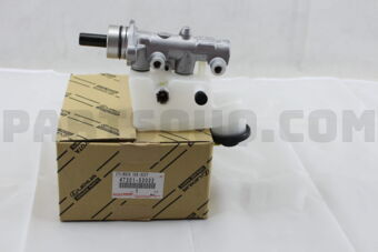 4720152032 Toyota CYLINDER SUB-ASSY, BRAKE MASTER