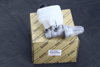 4720160A12 CYLINDER SUB-ASSY, BRAKE MASTER