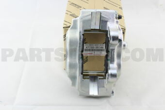 4773035140 CYLINDER ASSY, FRONT DISC BRAKE, R