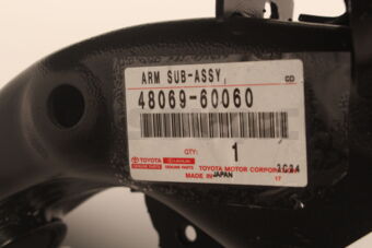 4806960060 Toyota ARM SUB-ASSY