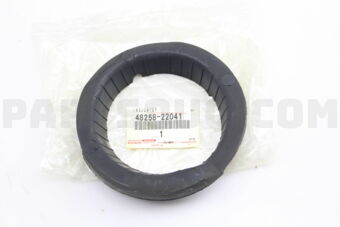 4825822041 Toyota INSULATOR, REAR COIL SPRING, LOWER