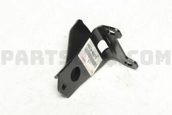 4882460070 BRACKET, FRONT STABILIZER, NO.1 RH