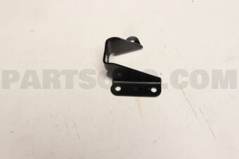 4882460120 BRACKET, REAR STABILIZER END