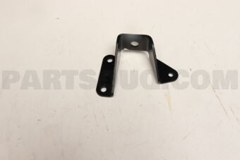 4882460120 BRACKET, REAR STABILIZER END