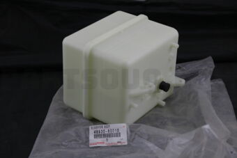 4893060010 RESERVOIR ASSY, HEIGHT CONTROL