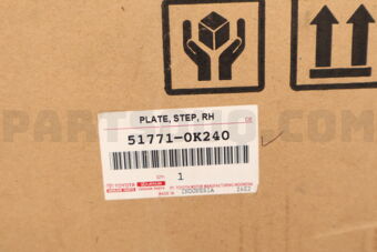 517710K240 Toyota PLATE, STEP, RH