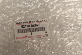 521280K870 Toyota COVER, FR BUMPER HOL