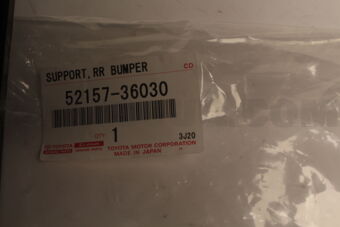 5215736030 SUPPORT  RR BUMPER