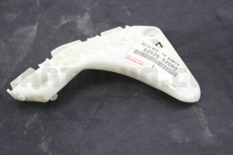 5253552080 RETAINER, FRONT BUMPER SIDE, RH