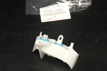 5256252061 RETAINER, REAR BUMPER, UPPER RH