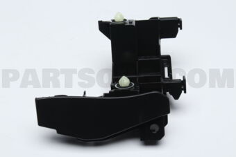 5256260090 RETAINER, REAR BUMPER, UPPER RH