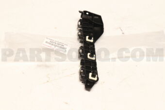 525760D180 RETAINER, REAR BUMPER SIDE, LH