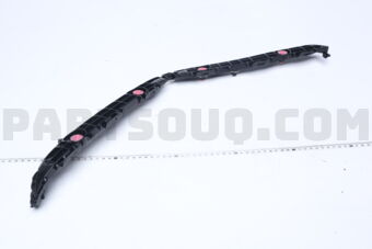 525760K100 Toyota RETAINER  RR BUMPER