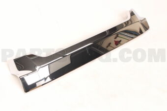 5311126570 GRILLE, RADIATOR, LOWER