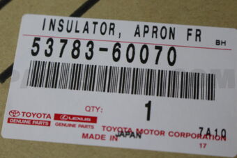 5378360070 INSULATOR, APRON FRONT FENDER, RH