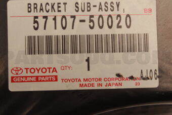 5710750020 Toyota BRACKET SUB-ASSY, STRUT BAR, RH