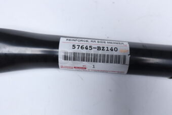 57645BZ140 REINFORCEMENT, RR SI