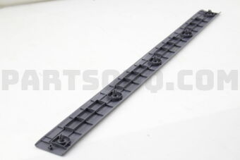 5857460030B0 PLATE, REAR FLOOR MAT SUPPORT, R