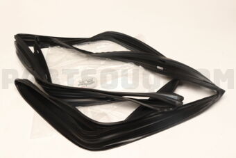 6246136070 RUN, REAR SIDE WINDOW, LH