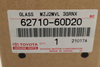6271060D20 WINDOW ASSY, QUARTER, RH