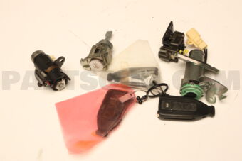 6900550750 Toyota CYLINDER SET, LOCK W/TRANSMITTER CASE