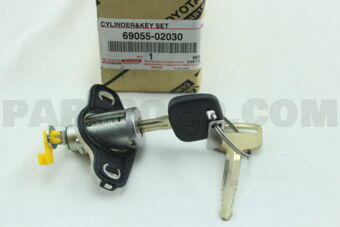 6905502030 Toyota CYLINDER &amp; KEY SET, LUGGAGE COMPARTMENT LOCK