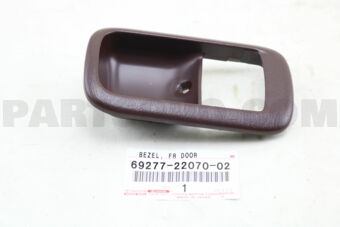 692772207002 Toyota BEZEL, FRONT DOOR INSIDE HANDLE, RH