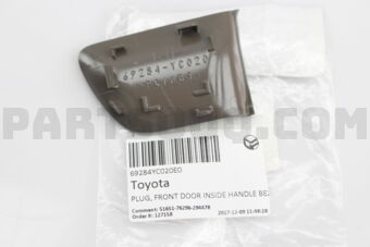 69284YC020E0 PLUG, FRONT DOOR INSIDE HANDLE B