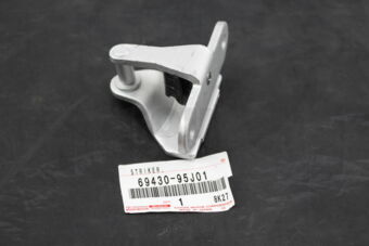 6943095J01 STRIKER ASSY, BACK DOOR LOCK