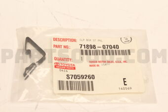 7189807040 HOOK, SEAT COVER