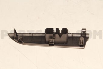 7423160550 PANEL, FRONT ARMREST BASE, UPPER RH
