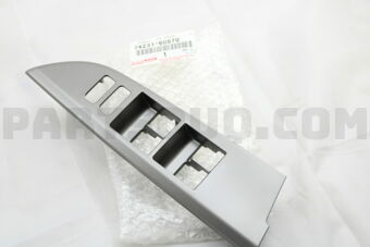 7423160570 PANEL, FRONT ARMREST BASE, UPPER R