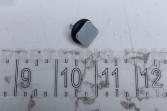 7539233020 Toyota RETAINER, OUTSIDE MOULDING