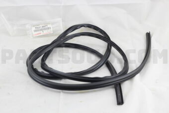 7553126071 MOULDING, WINDSHIELD, OUTER UPPER