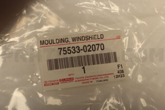 7553302070 MOULDING, WINDSHIELD, OUTSIDE