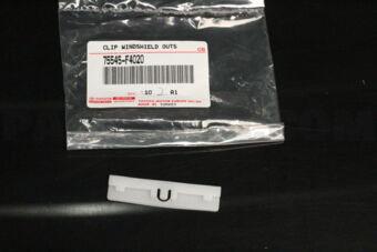 75545F4020 CLIP, WINDSHIELD