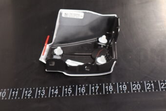 756010E090A0 Toyota MOULDING SUB-ASSY