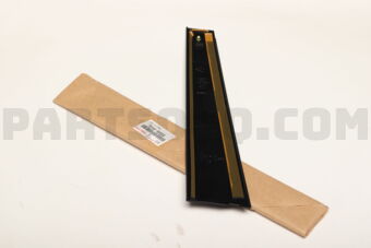 7575660050 MOULDING, FRONT DOOR WINDOW FRAME,
