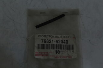 7682152040 Toyota PROTECTOR, LUGGAGE COMPARTMENT DOOR OUTSIDE GARNISH