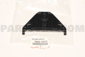 7682842010 Toyota RETAINER, BACK DOOR
