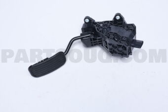 7811060220 Toyota SENSOR ASSY