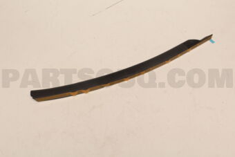 8111726C40 Toyota PROTECTOR  HEADLAMP