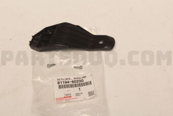 8119460200 Toyota RETAINER  HEADLAMP
