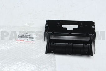 8139960030 BRACKET SUB-ASSY, SIDE STEP, NO.3