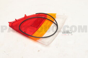 8155110320 LENS, REAR COMBINATION LAMP, RH