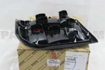8155136440 LENS, REAR COMBINATION LAMP, RH
