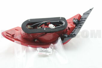 8156022A00 LAMP ASSY, REAR COMBINATION, LH