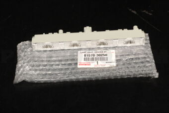 8157030250 Toyota LAMP ASSY, CENTER STOP