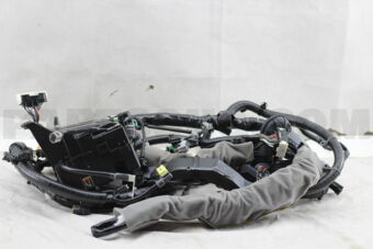 8211160B82 WIRE, ENGINE ROOM MAIN