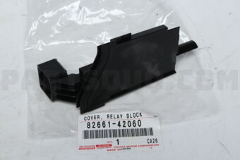 8266142060 Toyota COVER  RELAY BLOCK